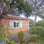 Maison avec terrasse et piscine, 4 pièces à Gassin