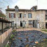 Charme et authenticité de cette propriété à rénover possédant une ancienne forge déjà restaurée en habitation