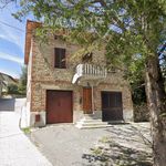 CDL8627- Detached stone house with garage and communal courtyard