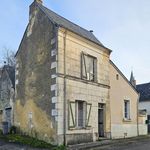 Maison ancienne avec dépendances.