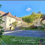 Belle maison en pierre avec piscine et dépendances