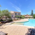 Villa Uzes 7 pièce(s) 170 m2, 5 chambres avec piscine et dépendance