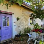 Maison au calme cachée dans la verdure