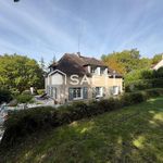 Maison spacieuse de 200 m² avec 7 chambres et terrain de 2500 m2