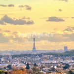 APPARTEMENT 2 PIECES VUE TOUR EIFFEL