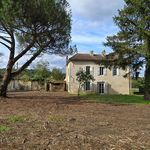 Maison en pierre de type 4, grange attenante, sur un terrain de 1631 m²