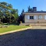 Maison de plain pied avec grand jardin et point de vue