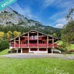 Chalet familial, vue montagne et grand jardin