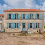 Spacious Charentaise house