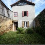 Maison de bourg à rénover au calme des vielles pierres