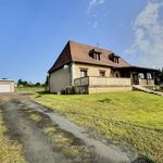 Maison T8 d'env. 273m² avec 6 ch.+ bureau et 3 garages sur CHATEAU L'EVEQUE (24460)