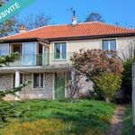 Maison individuelle exposée Sud avec magnifique vue sur Rodez et grand jardin