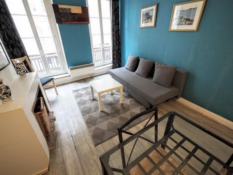 If you need a quiet place to stay in Paris near Sorbonne University and the Senate-Luxembourg garden, please note this cosy one bedroom apartement for a long term rental in the 5th arrondissement : 1st floor on courtyard, spacious quiet bedroom with ...