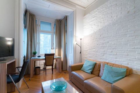 Living near Vienna’s city center is a privilege many dream of. New to our portfolio, this apartment building is situated in Vienna's sophisticated 8th district – a lovely and wealthy area. It is the perfect place to live: close to impressive city sig...