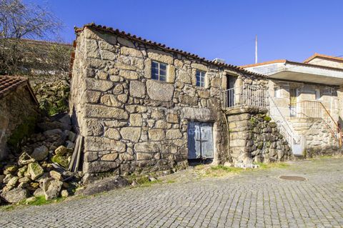 Identificação do imóvel: ZMPT563543 House for restoration in Cabril, Montalegre Restoring a home can be an exciting project! There are several things to consider. First, assess the condition of the property: is the structure solid? Are the foundation...