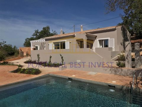 Wonderful and welcoming Typical Portuguese House V2+1 Private pool Fully equipped kitchen 2 bathrooms Consisting of 1 en-suite bedroom, 2 bedrooms, 1 bathroom, a fully equipped kitchen, BBQ, terrace and private pool. Sold Furnished. When buying an Ap...