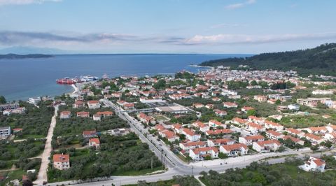 Property Code. 11477 - Plot FOR SALE in Thasos Limenas for €150.000 . Discover the features of this 670 sq. m. Plot: Distance from sea 180 meters, Building Coefficient: 0.80 Coverage Coefficient: 0.70 Facade length: 19 meters, depth: 40 meters The of...