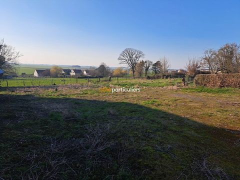 Côté Particuliers offers you this building plot with an area of 1241m2 in the town of Cugny. Village near Ham, Flavy le Martel, Noyon, Chauny with, school grouping, fiber, mains drainage. You have a project in a quiet place, do not hesitate to contac...