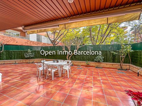 Open Inmo presents this spectacular ground floor in the heart of VIlanova i la geltru, close to all services, with public transport around the corner and a few steps from the Courts; and just 1500m from the beach and the nautical port. This beautiful...