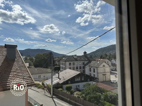 Come and discover in the heart of the Vosges mountains, in a quiet and exotic environment, a 42 m2 plateau to be developed in the Commune of Gérardmer. In a building with 3 floors and 6 apartments, this plateau is located on the 2nd floor. Delivered ...