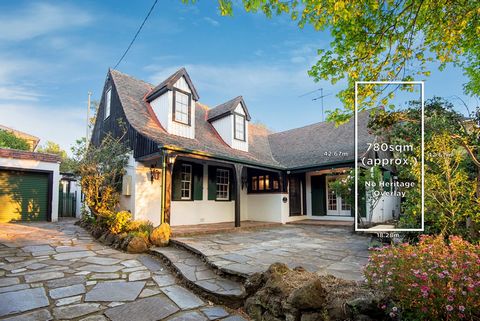 'The Gables', een huis van zeldzame gratie en blijvende schoonheid, is een woning uit de periode van circa 1930 die een gevoel van erfgoed in Franse provinciaalse stijl combineert met een flexibele plattegrond met vier tot vijf slaapkamers en buiten ...