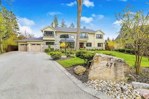 + Extra Location! A very unique hard to find haven Fantastic Cul-De-Sac property situated on a only three homes Private like Crescent with municipality services within the renowned Meadow Wood/Rattray Park multi-million dollar estates. Move in ready ...