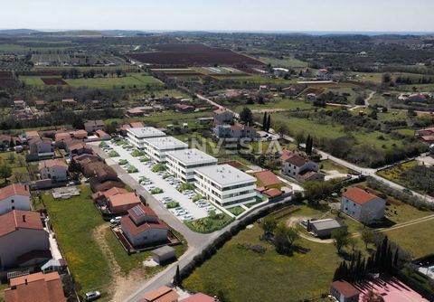 In de omgeving van Pula, op 4 km van het stadscentrum, is er een nieuw project beschikbaar dat bestaat uit 4 woongebouwen. De gebouwen zullen bestaan uit een begane grond, eerste en tweede verdieping, elk met 5 appartementen, wat in totaal 60 apparte...