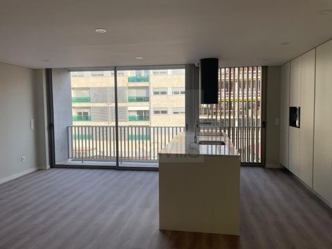 2 bedroom duplex apartment with parking in the Afonso Cordeiro Building, new project close to the beach, in Matosinhos. New T2 Duplex, with 105m2, living room and kitchen in an open space with 38m2 and balcony, 1 toilet, 2 suites with 14m2, heat pump...