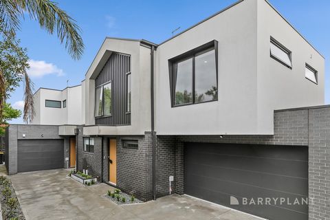 Set in a boutique block of just three, this stunning four-bedroom townhome delivers convenience and flair in a sought after location, strolling distance from the Westbreen Creek trails through Austin Crescent Reserve, and a 10 minute walk from Gaffne...