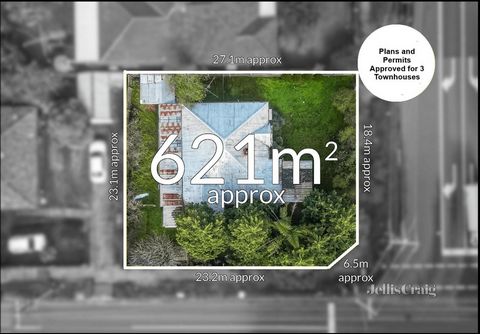 Une opportunité exceptionnelle pour les promoteurs astucieux, cette parcelle de terrain substantielle de 621 m² (environ) est accompagnée de plans approuvés par le conseil pour trois maisons de ville contemporaines. Capitalisant sur sa position d’ang...