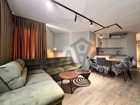 OFFERTA - 8596 ARREDATO! DUE CAMERE DA LETTO! ATLAS REAL ESTATE Proprietà lussuosa e accogliente per i primi proprietari! L'appartamento è un bilocale composto da un luminoso soggiorno con angolo cottura, due camere da letto funzionalmente separate, ...