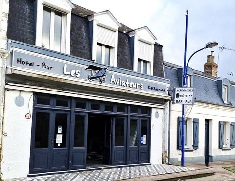 Situated in the heart of the Baie de Somme, the former hotel restaurant Les Aviateurs' enjoys an exceptional location close to the beach. The Bay of the Somme is a unesco World Heritage site and one of the most beautiful bays in the world. The locat...