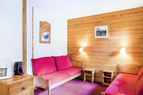 Propriété à l'atmosphère charmante, cette location de vacances bien entretenue accueille une famille ou un groupe à la recherche d'un refuge relaxant en montagne. Doté d'un salon spacieux avec deux lits simples pouvant servir de tiroirs, l'hébergemen...