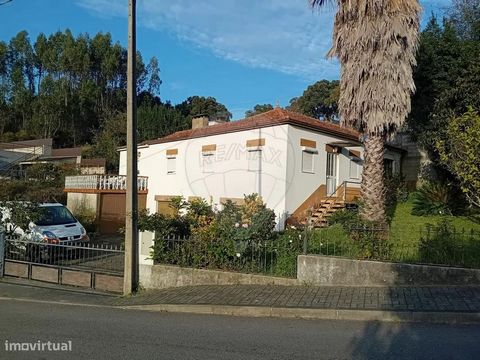 3 bedroom villa for sale in Oronhe – Comfort and Tradition at the Door of Águeda!   If you are looking for a cozy and well-located home, this 3 bedroom villa is the ideal option for you!   The villa has: • 3 Bedrooms • Two living rooms, perfect for f...