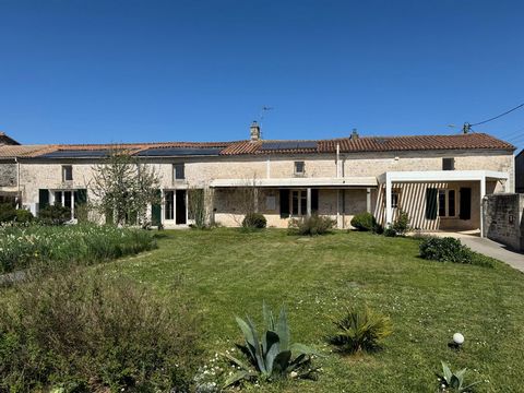 Magnifique longère rénovée 4 ch et beaux volumes