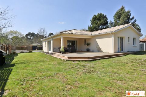 Superbe maison récente de plain pied face à la forêt