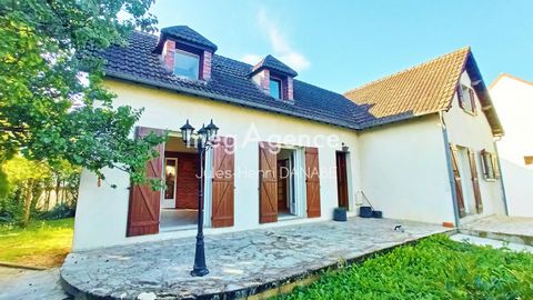 Moins d'1h de Paris, 5 chambres, 2 salles de bains, jardin