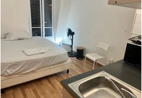 studio parisien