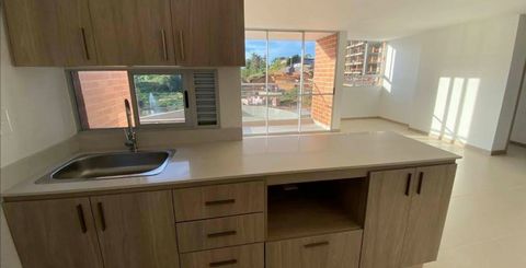 Second floor apartment with 2 bedrooms, 2 bathrooms, 2 balconies overlooking the parking lot and the forest and the city, with a totally natural environment, living room, dining room, integral kitchen with bar, laundry area, main bedroom with bathroo...