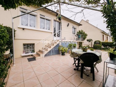 Maison lumineuse avec jardin et sous-sol complet