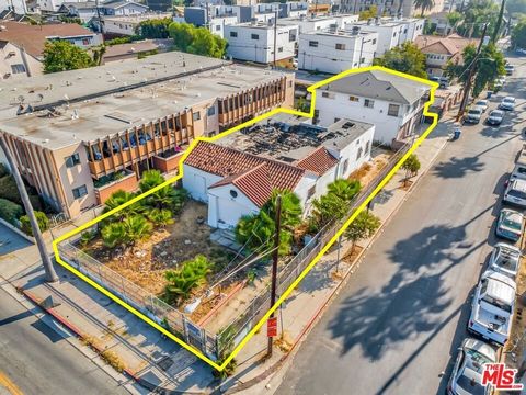 Probate sale with court confirmation REQUIRED. An unparalleled investment opportunity awaits in the heart of Los Angeles! This expansive multifamily property, Zoned R3-1XL, TOC Tier-3, offering incredible potential for savvy investors and developers....