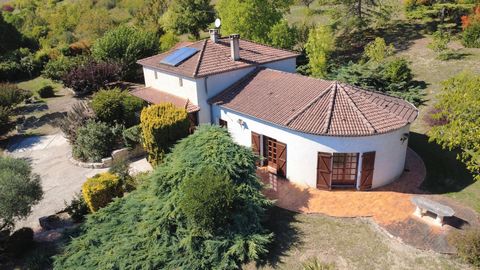 À 10 minutes d'Agen – Maison avec grand terrain et dépendances, un véritable écrin de verdure !