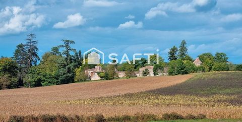 Grand corps de ferme d’exception du 16e siècle avec multiples dépendances, sur + de 22 hectares