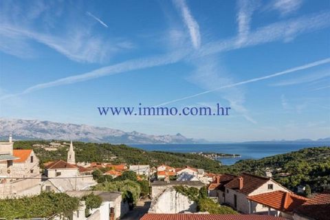 We sell a holiday house surrounded by untouched nature, situated in small town on east side of Brač island. House has two floors connected by an external staircase and each floor has one apartment with its own entrance. On the ground floor is situate...