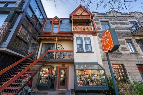 This Victorian-style semi-commercial building is located in the most sought-after commercial section of Rue St-Denis. Carefully maintained by its successive owner-retailers for over 40 years. The building offers a spacious ground floor and basement. ...