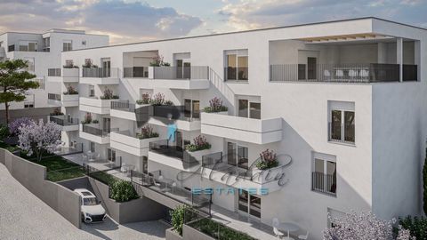 Extremely attractive residential building on four floors in a new building in Okrug Gornji, on the island of Ciovo, with a total of 17 apartments. There is a penthouse apartment S17 on the second floor consisting of a living room, dining room and kit...