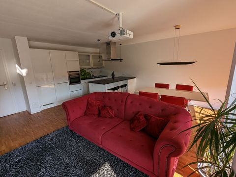 From 01.03.2023 you could move into this luxurious, furnished and barrier-free flat on the banks of the Neckar in Benningen. Viewing appointments by arrangement. The service charges include electricity, heating, internet, caretaker service, ... inclu...