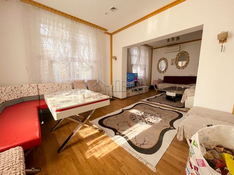 . Independant house for rent in the wide center of Ruse city IBG Real Estate offers for rent this renovated house in the wide center of Ruse city. The property is on short walking distance to school, bus-station and many shops. The total living area ...