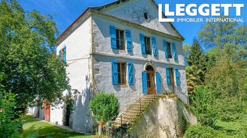 A14511 - Old stone watermill in walking distance to the medieval village of Mézin. The main house has 5 bedrooms, 4 shower rooms, a vast open plan living space of 96m² for kitchen, dining and lounge areas, together with a games room and spa room with...