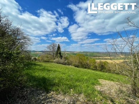 A13072 - Ideal to build your holiday - or main - home. Land of more than 2500sqm, with an exceptional view over the Gers countryside, not overlooked, less than 30mn from Auch and 50mn from the international airport of Toulouse, and 1 hour from place ...